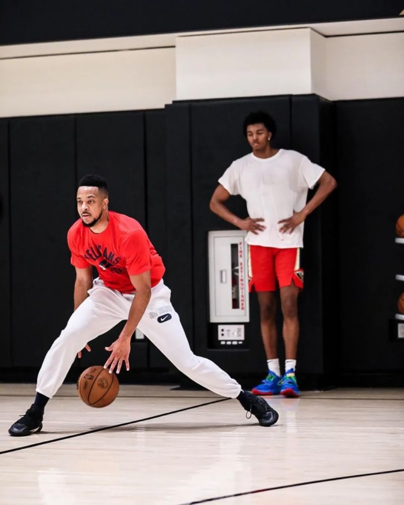 富勒姆中场帕利尼亚的前经纪人梅拉在接受sport1的采访时表示，帕利尼亚仍希望加盟拜仁。